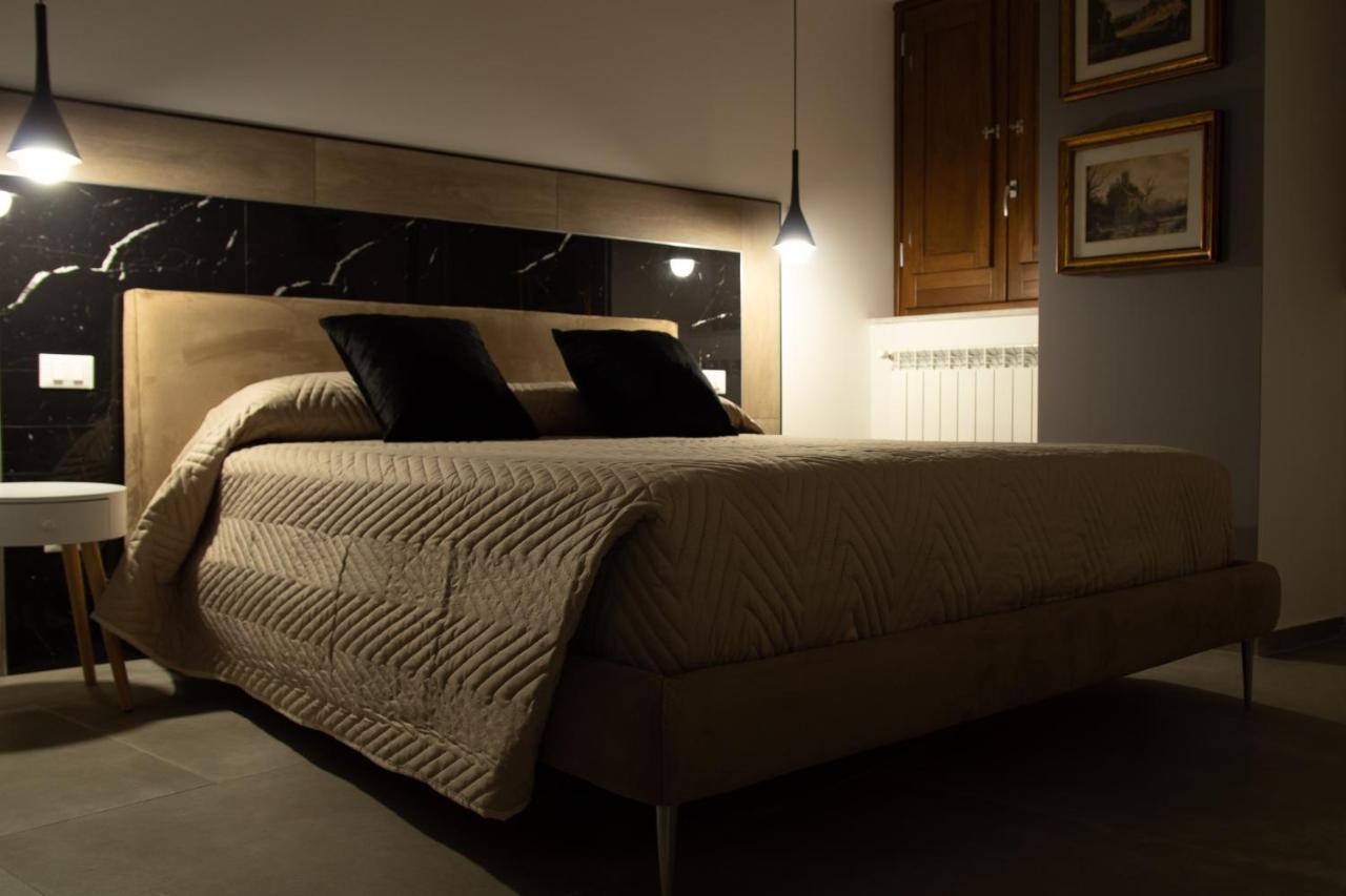 パレルモ La Vucciria Di Guttuso Bed & Breakfast エクステリア 写真