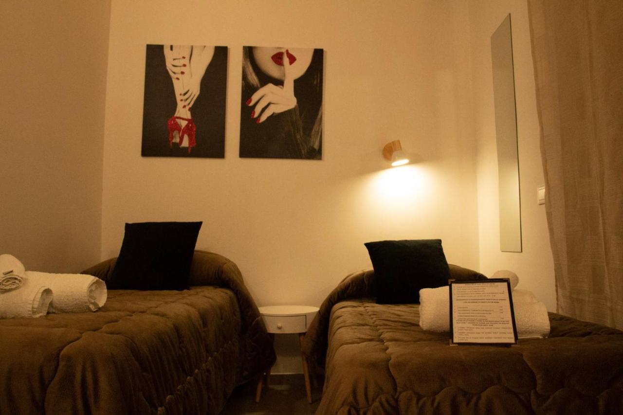 パレルモ La Vucciria Di Guttuso Bed & Breakfast エクステリア 写真